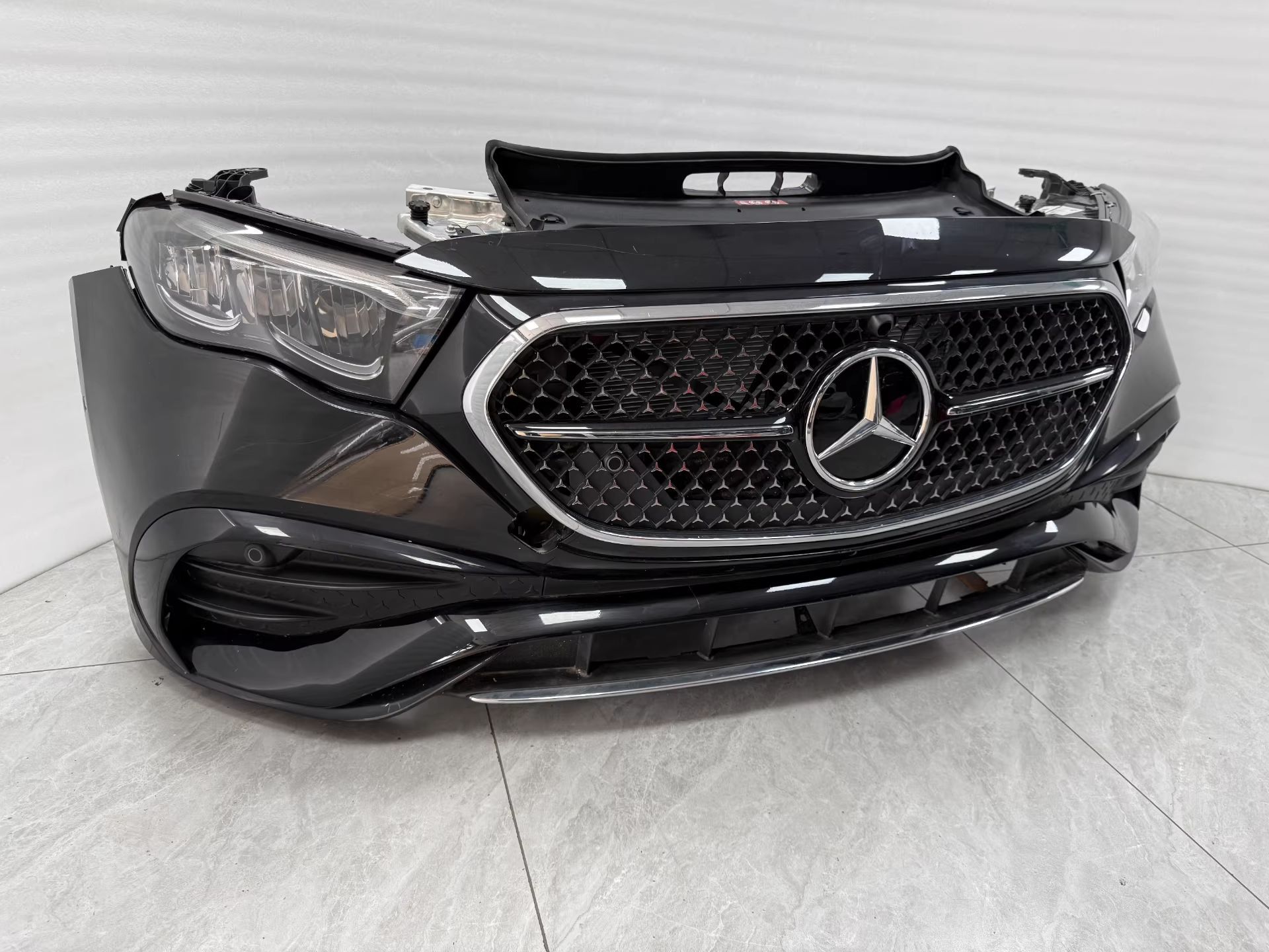 Suitable for Mercedes-Benz E-Class E200L E300L E350L W214 Front Bumper Front Bar Front Nose Front Grille
