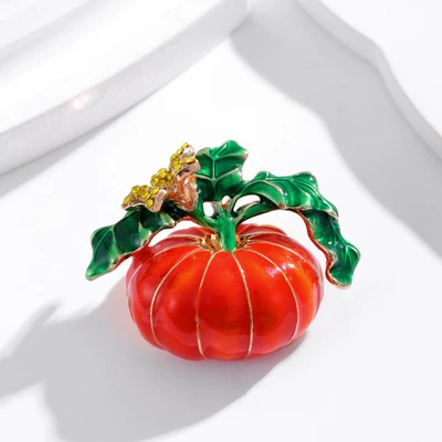 Creative Holiday Flair, Yaxa sancaqları