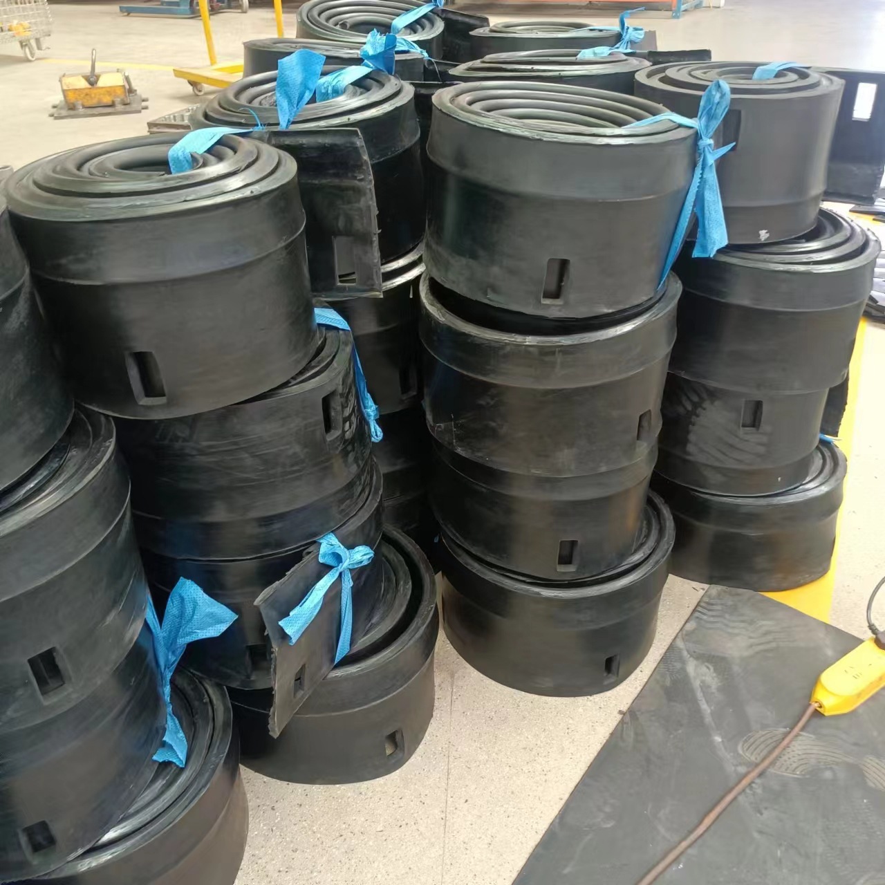 厂家直销-橡胶止水带 -止水橡皮 -各种收获机配件-大量现货防水