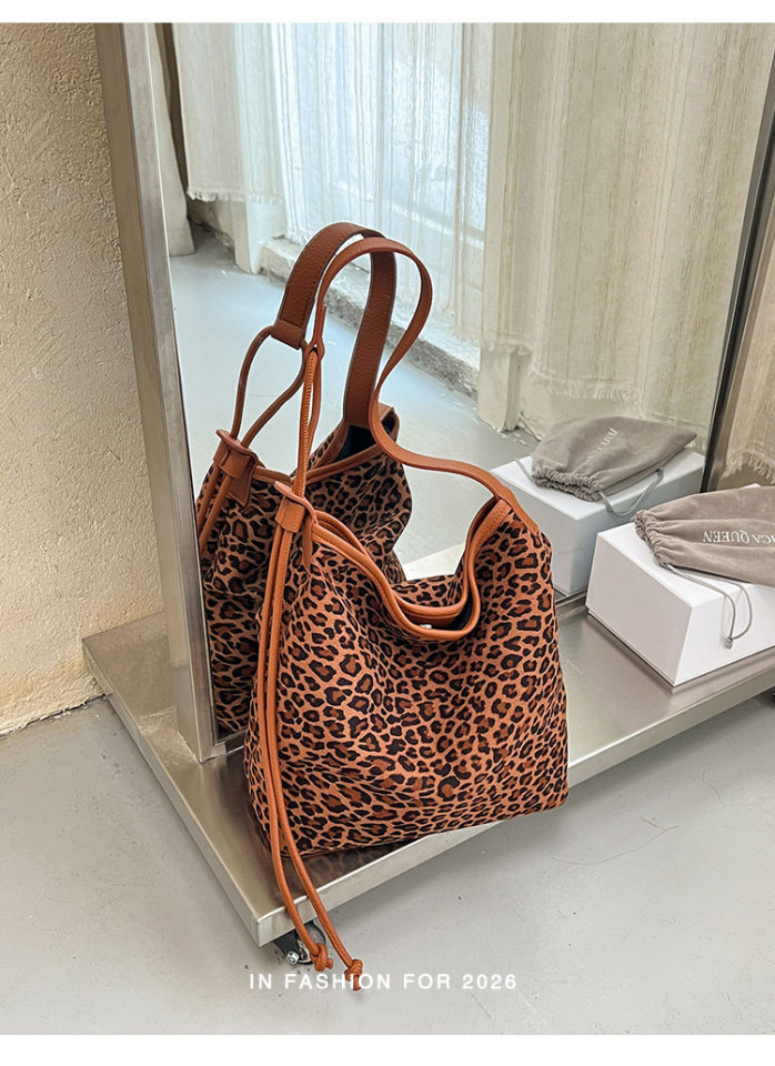 Túi tote nữ da lộn họa tiết báo cổ điển, túi đeo vai và đeo chéo dung lượng lớn — màu cà phê, màu nâu, đen chi tiết 23