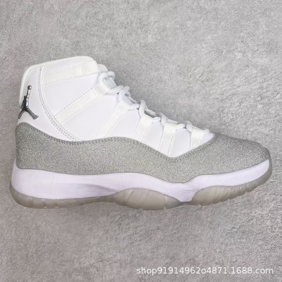 1: 1 original en el extranjero Jordan AJ11 verdadero cojín de carbono con amortiguación inferior 48.5 zapatillas de baloncesto masculinas y femeninas image 15
