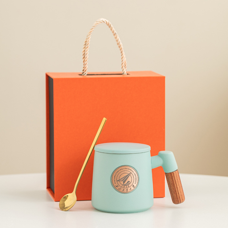 Festival del Medio Otoño regalo de mano mano mano mano de bronce con filtro ins Wenchuang pequeña taza fresca regalo de apertura escolar al por mayor