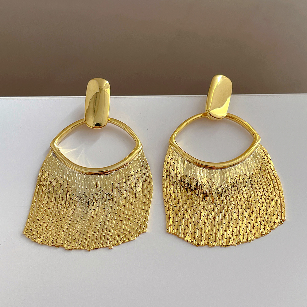 Fashion Geometric Copper Tassel Women's Drop Earrings 1 Pair display picture 2