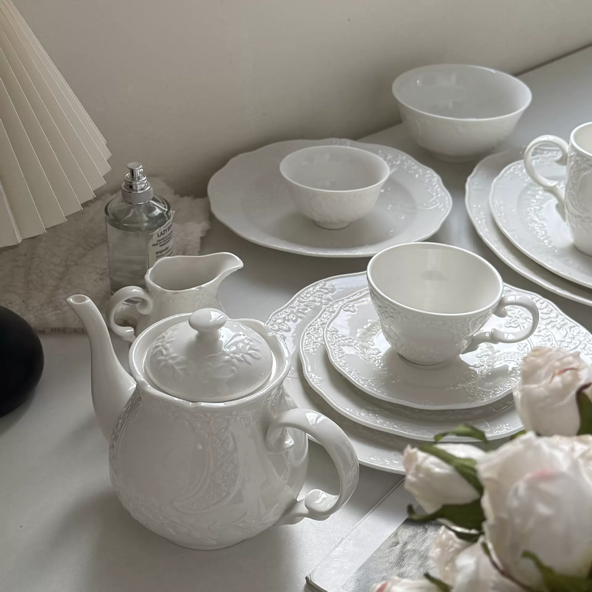 法式复古重工浮雕陶瓷下午茶花茶甜品早餐餐盘咖啡杯碟茶壶批发