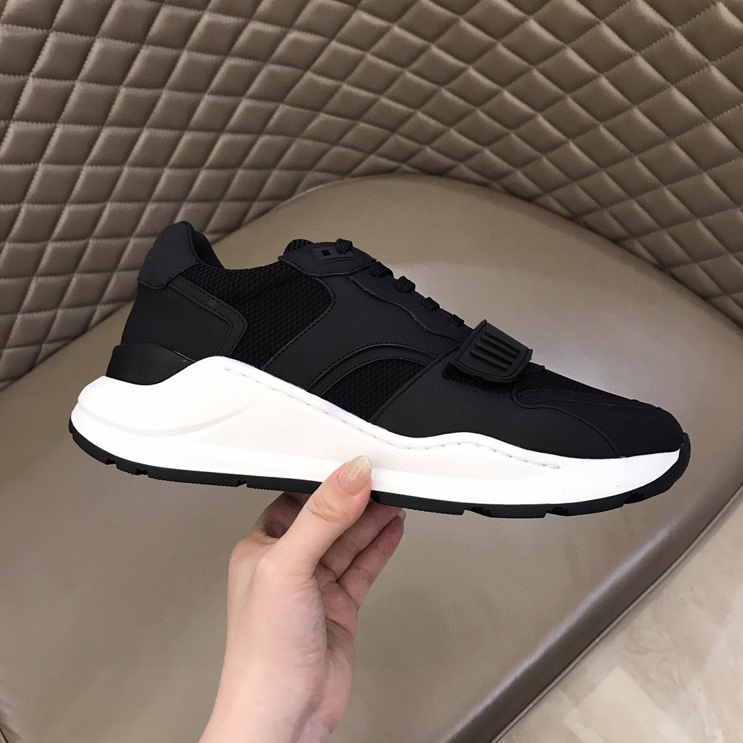 Two-tone casual breathable universal sports sneakers platform with…