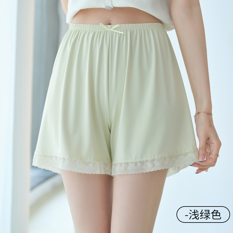 연한 초록색