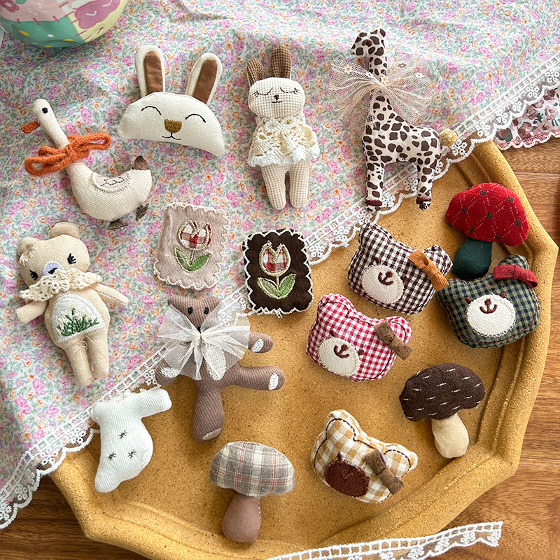 1 Piece Quantity Holiday, Banquet, Selfie Occasion Animal Pattern Elegant Cute Pin Animal Cloth Kid'S Brooches 1 Piece