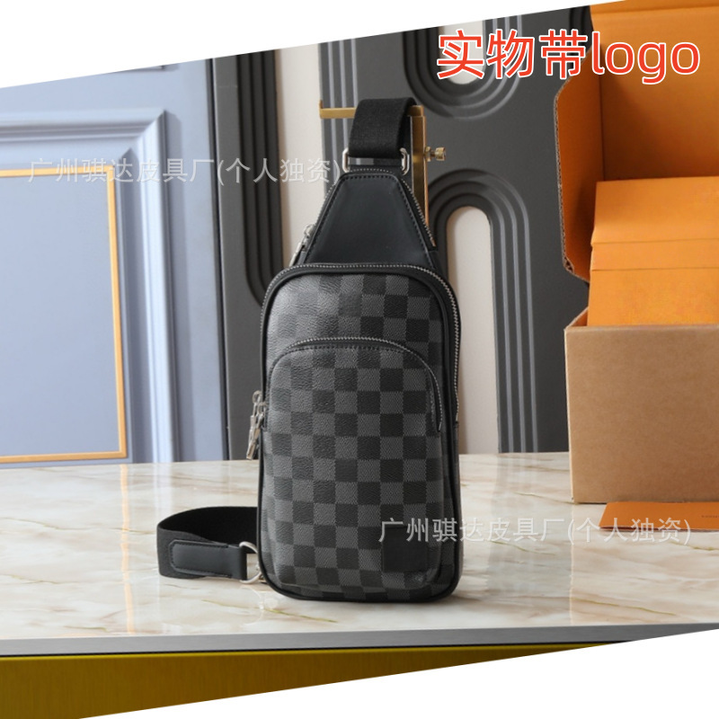 跨境货源新款经典老花男士斜跨胸包时尚百搭真皮黑花棋盘格单肩包|undefined