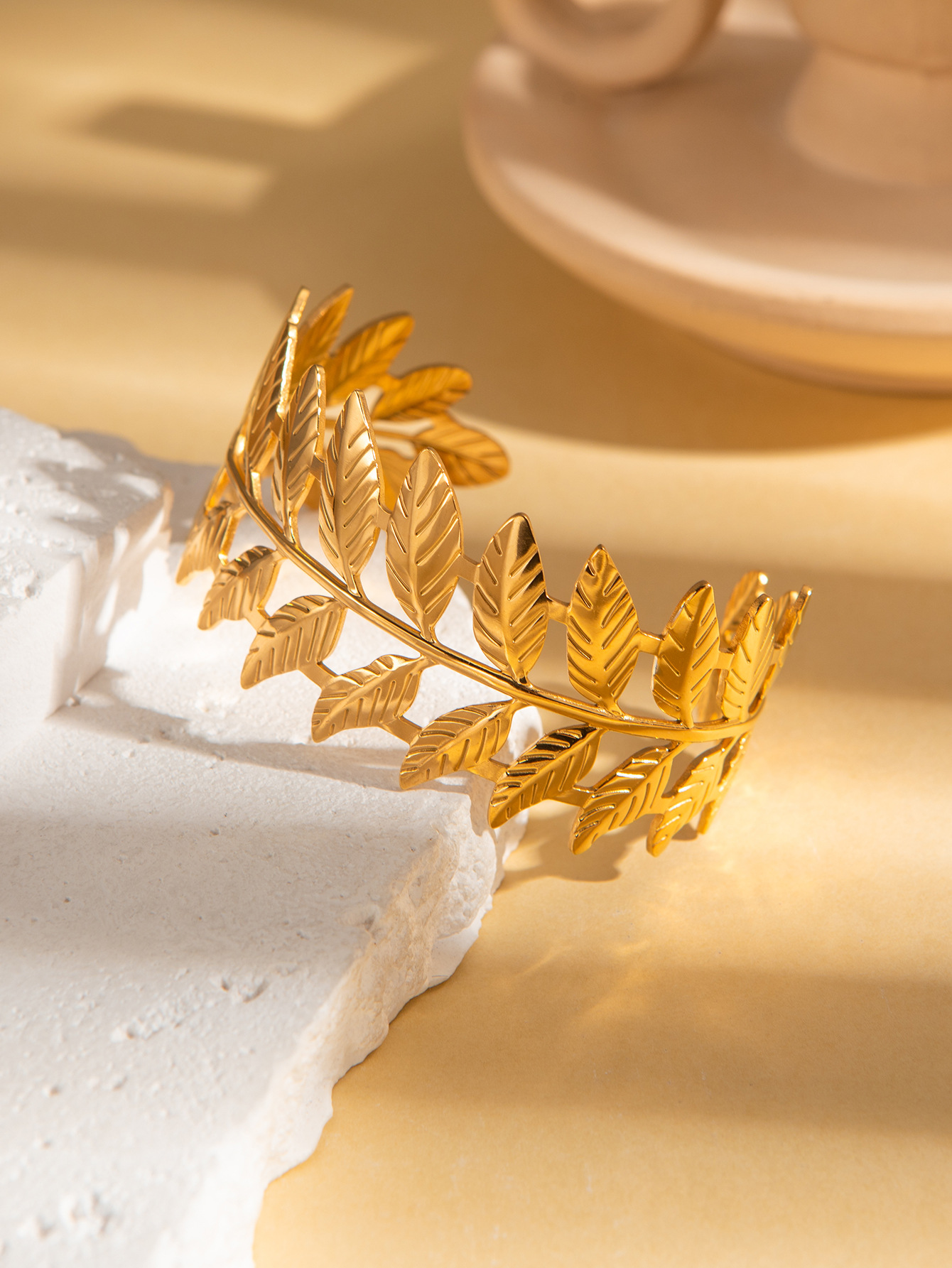 29g Weight 18K Gold Plated Plating Material Bangle Classification Titanium Steel Chain Material 1 Piece Quantity Casual, Party, Street Occasion Titanium Steel Material Flower, Butterfly Pattern All Seasons Season Women's Gender Plating Design IG Style Style Gold Color IG Style Flower Butterfly Titanium Steel 18K Gold Plated Bangle In Bulk 14