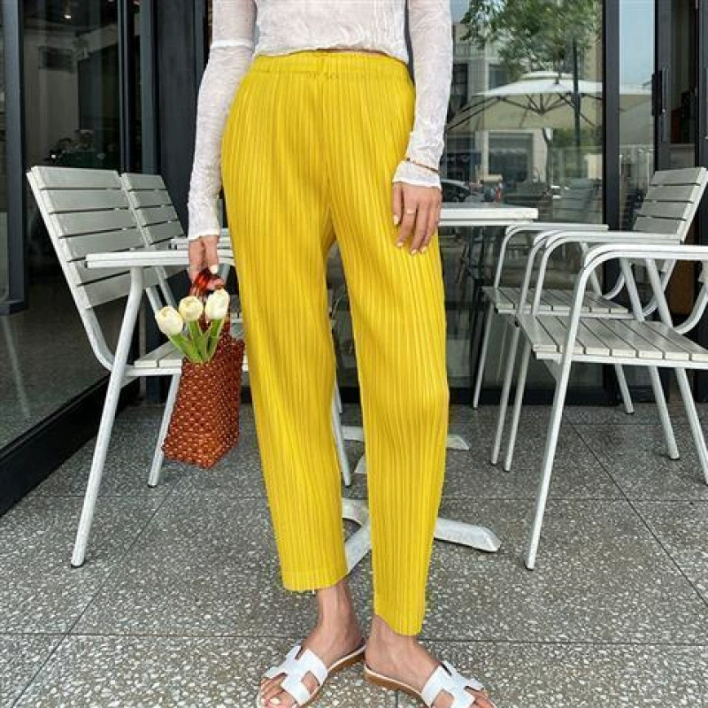 Прямые поставки с фабрики: брюки Miyake плиссированные, прямые, универсальные, повседневные, стройнящие, размер 9, для весны, лета и осени 2025 года.