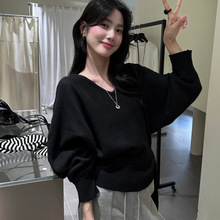 新款2025秋冬氛围感V领绑带设计蝙蝠袖针织衫打底宽松浅灰色杏色