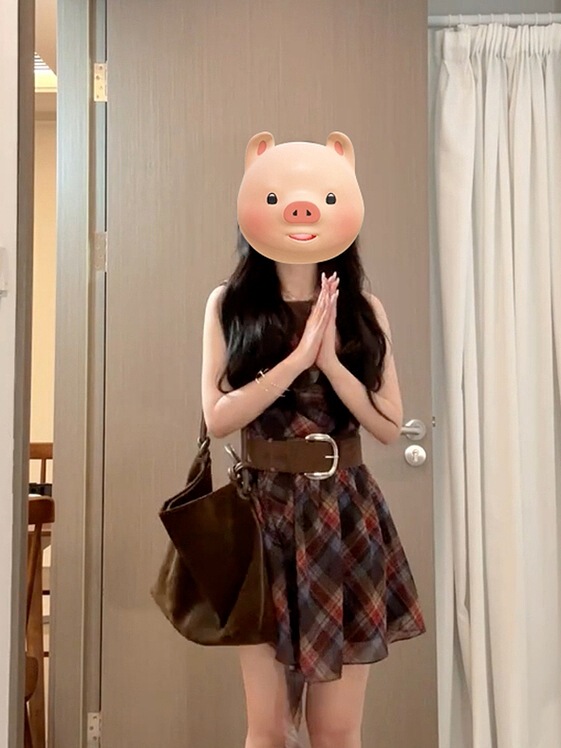 美式复古辣妹荡领挂脖连衣裙子女夏季2025新款小个子格纹气质短裙|undefined