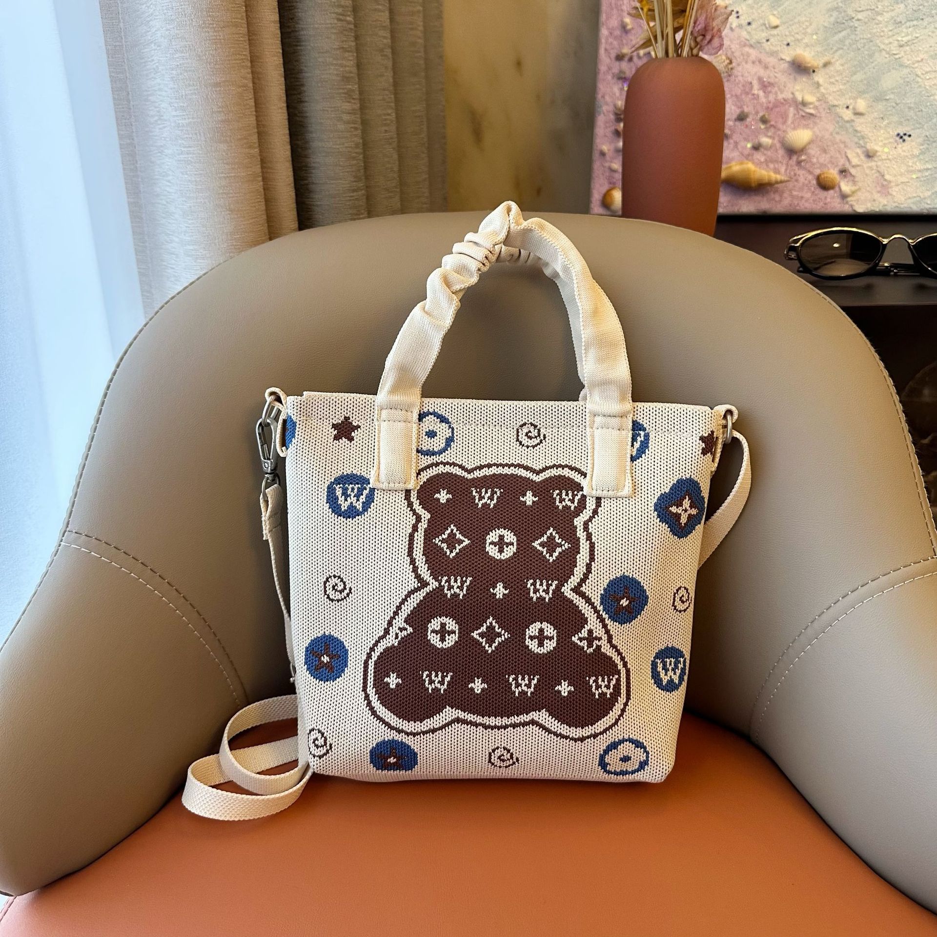 Nueva serie coreana lindos bolsos de mano de bolsos de pequeño diseño universal bolsos de punto de gran capacidad bolsos de hombro image 2