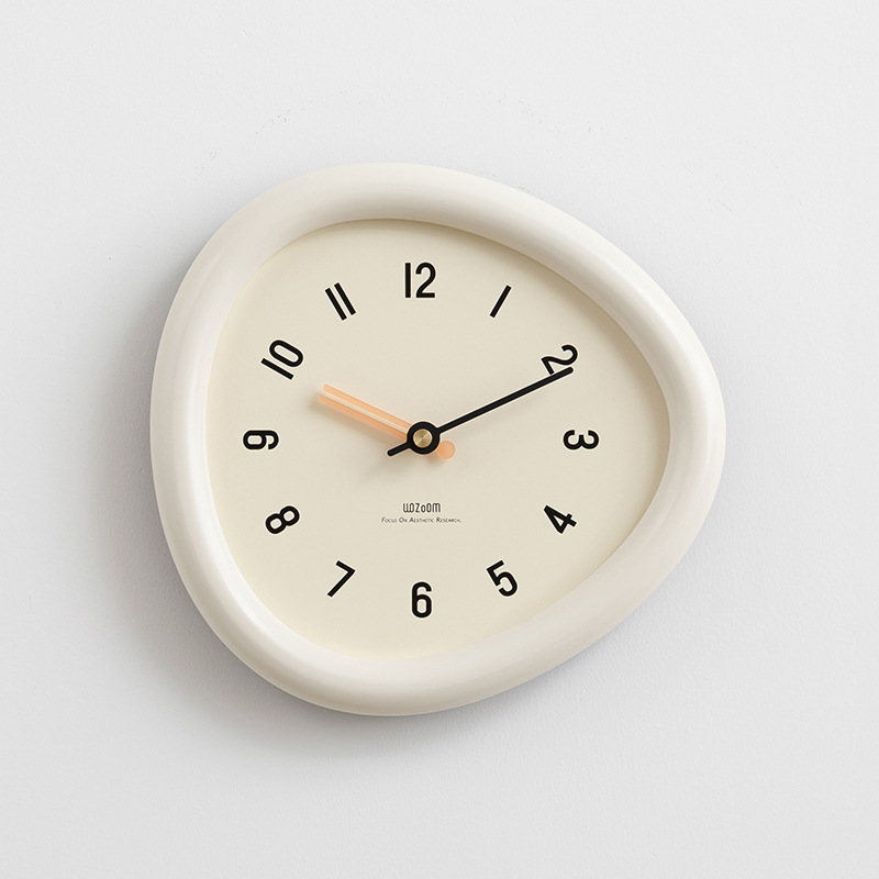 wozoom屋准モダンミニマリスト壁掛け時計2026年新作リビングルームアートクリエイティブレストラン時計装飾壁飾り