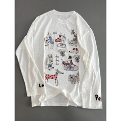 本物の美しさはデザイナーが透かし襟プリント長袖tシャツの春夏新作丸首の白い上着を勧めています。