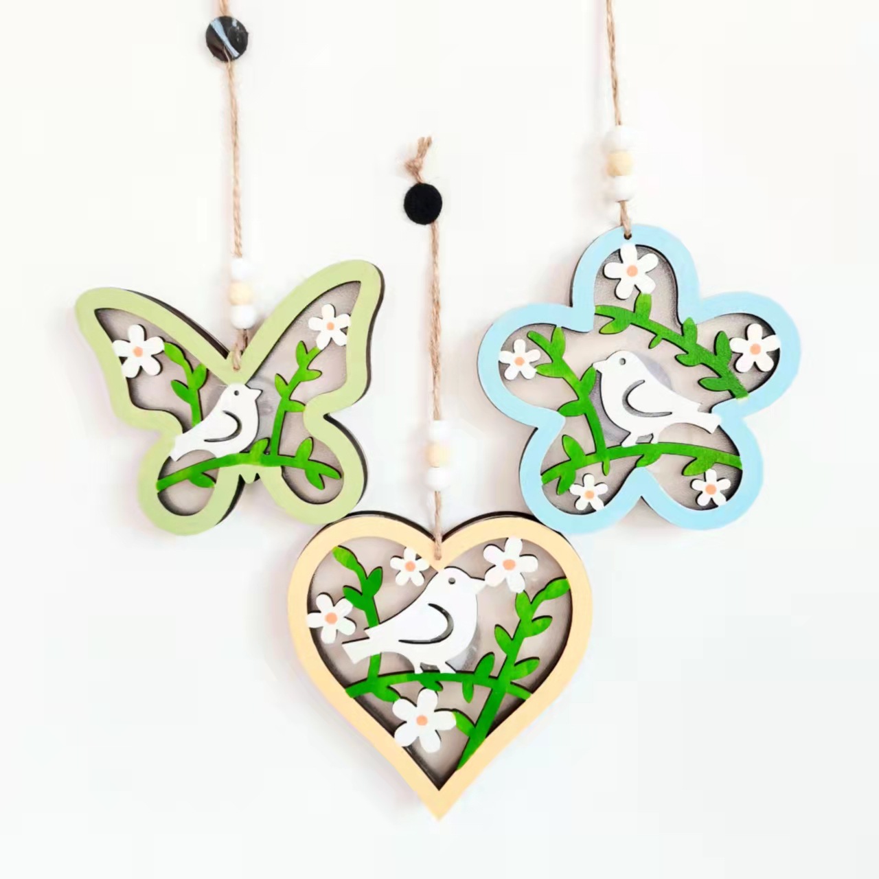 Simple Style Flower Butterfly Bird Wood Pendant Artificial Decorations display picture 3