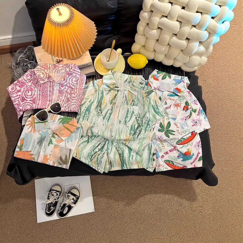 2026 Summer New Children's Island-Style Cardigan Shirt Set for Boys and Girls, Beach Shirt, Chiffon Comfortable Turn-Down Collar 2026 Summer New Children's Island-Style Cardigan Shirt Set for Boys and Girls, Beach Shirt, Chiffon Comfortable Turn-Down Collar
