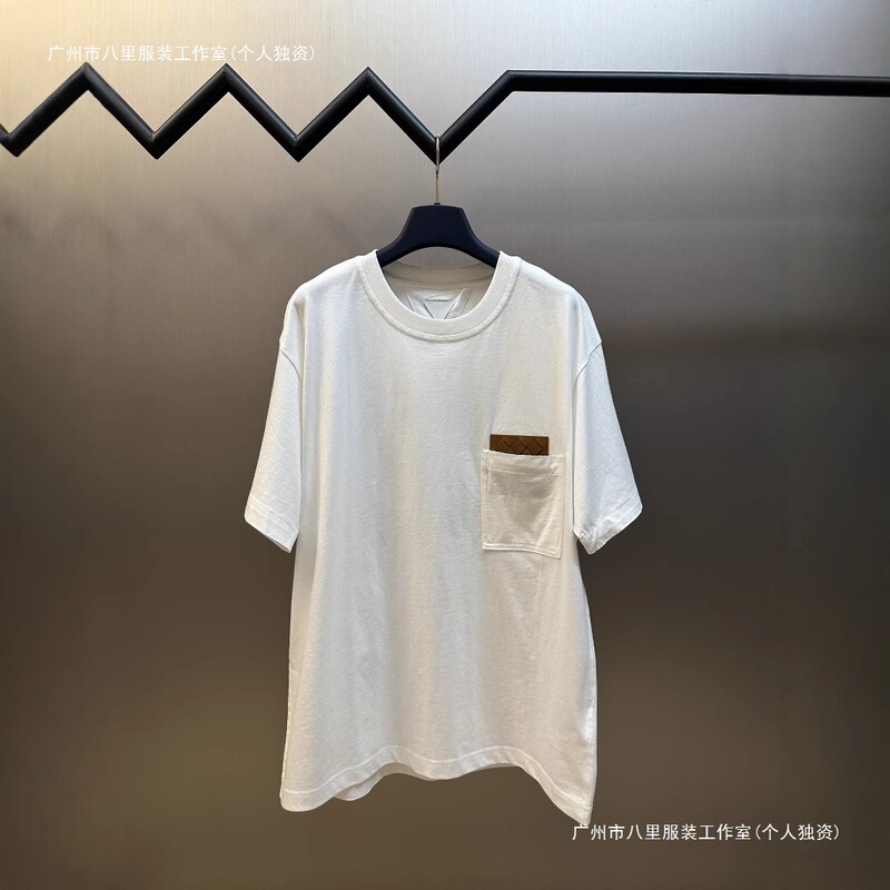 High-Quality Bv New Woven Leather Pocket Short-Sleeve T-Shirt Loose Fit Unisex T-Shirt in Stock