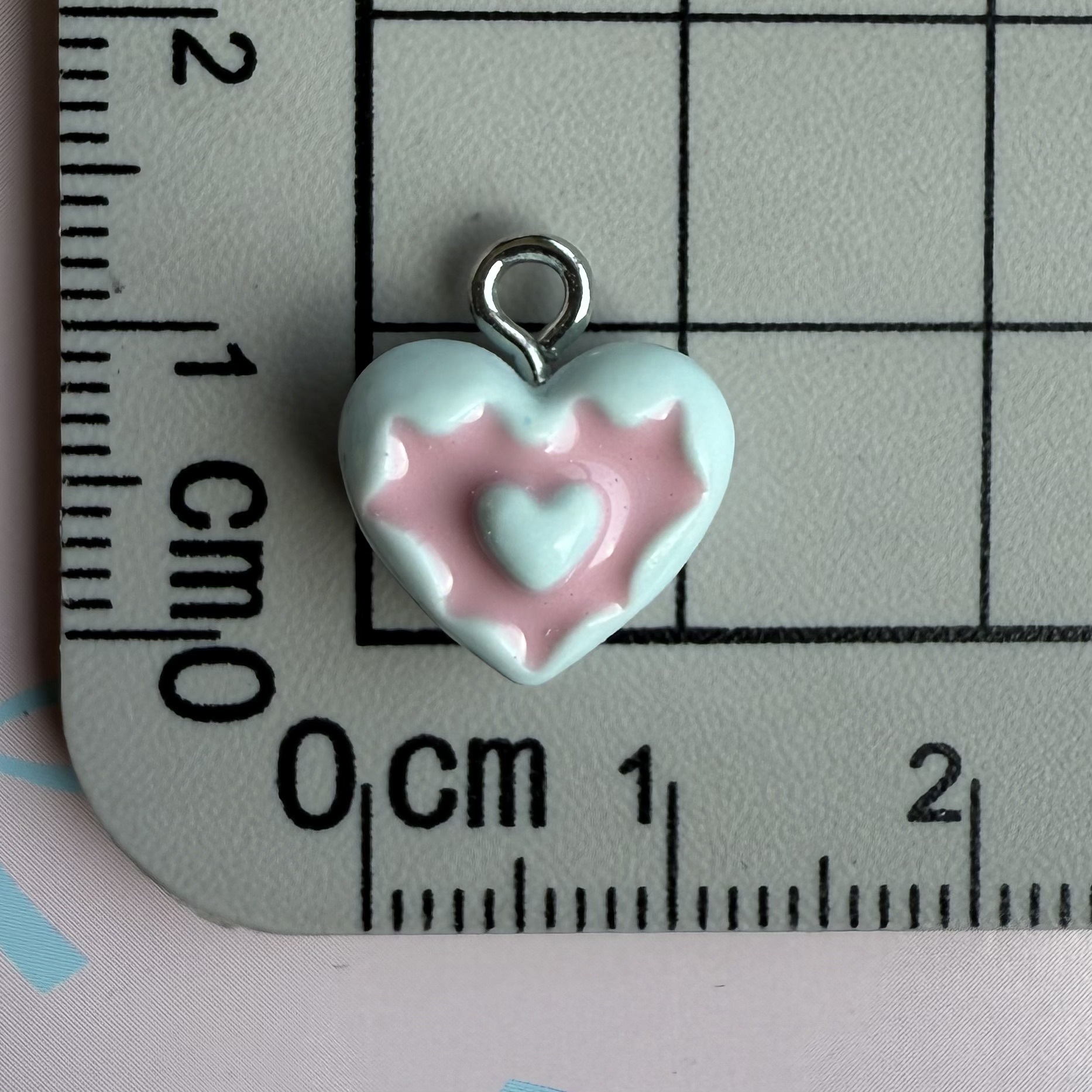 4g Weight Pendant Jewelry Making Type 11 * 13mm Jewelry Making Size DIY Ornament Accessories Classification 1 Piece Quantity Resin Material Heart Shape Pattern All Seasons Season Polished Finish Sweet Style 1 Piece 11 * 13mm Resin Heart Shape Polished Pendant DIY Ornament Accessories 8