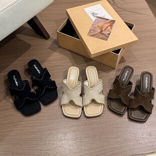 ꖹ�׌�p�_�����������x������һ�����ں�ɫ��ɫɳɫţ���qһ����