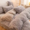A water mink velvet/light gray