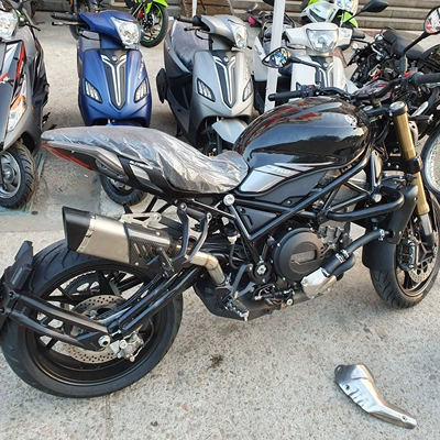 Exhaust pipe | quadrangular Scorpio carbon fiber exhaust