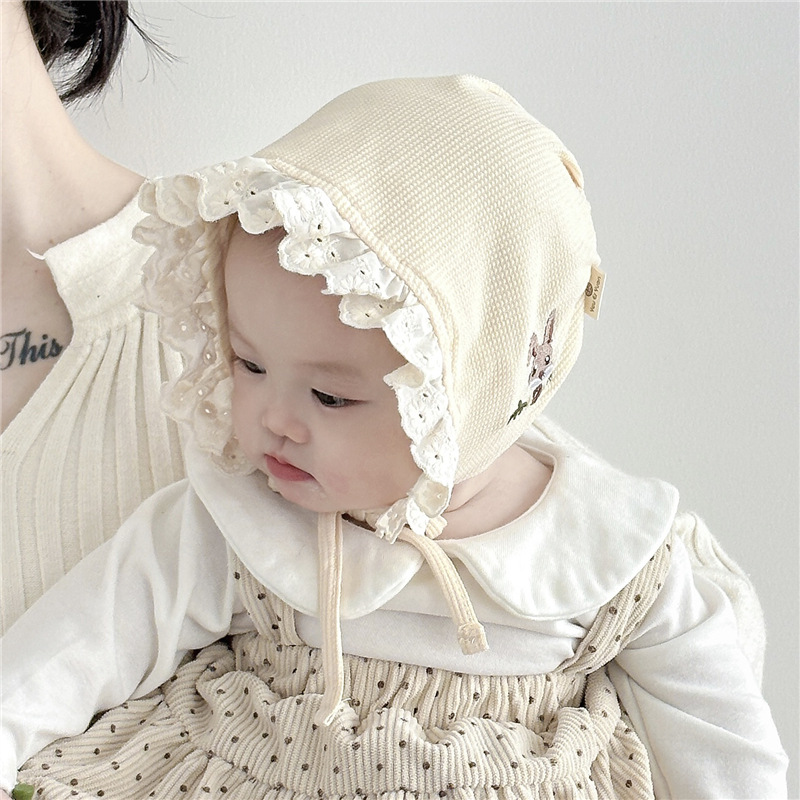 Sombreros para bebés primavera y otoño pequeños meses princesa corte sombrero para bebés puerta de chimenea algodón recién nacido sombrero de invierno