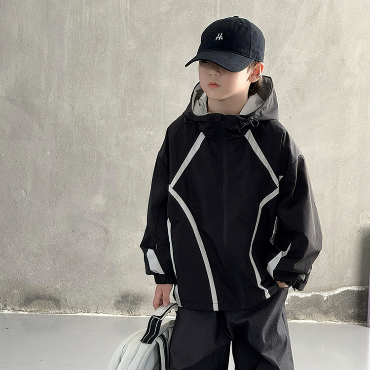 男童春秋季拼色户外服2025秋装韩版儿童痞帅洋气冲锋衣中大童外套|undefined