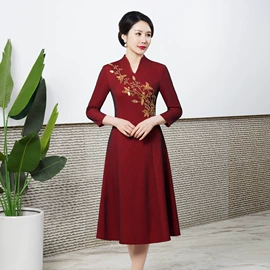 旗袍;中老年休闲套装;妈妈服