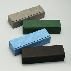 正方形のレザーメガネケース新しい光学羊革パターン手作りボックス小さな新鮮な抗ストレス近視収納ボックスはロゴにすることができます