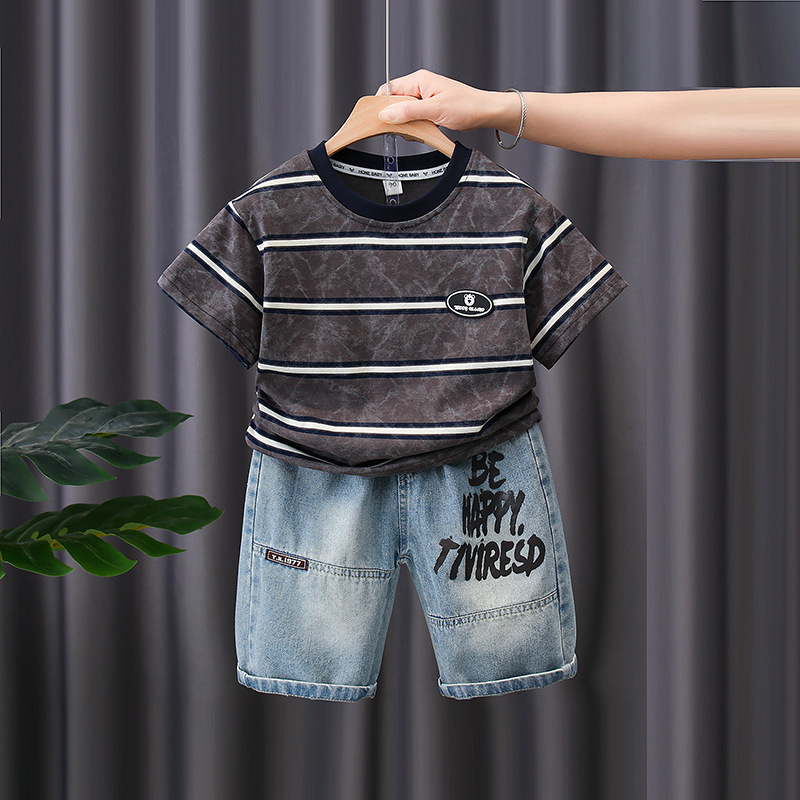 7170 Traje de manga corta para niños 2025 nuevos pantalones cortos de mezclilla de moda de verano para bebés de dos piezas para niños