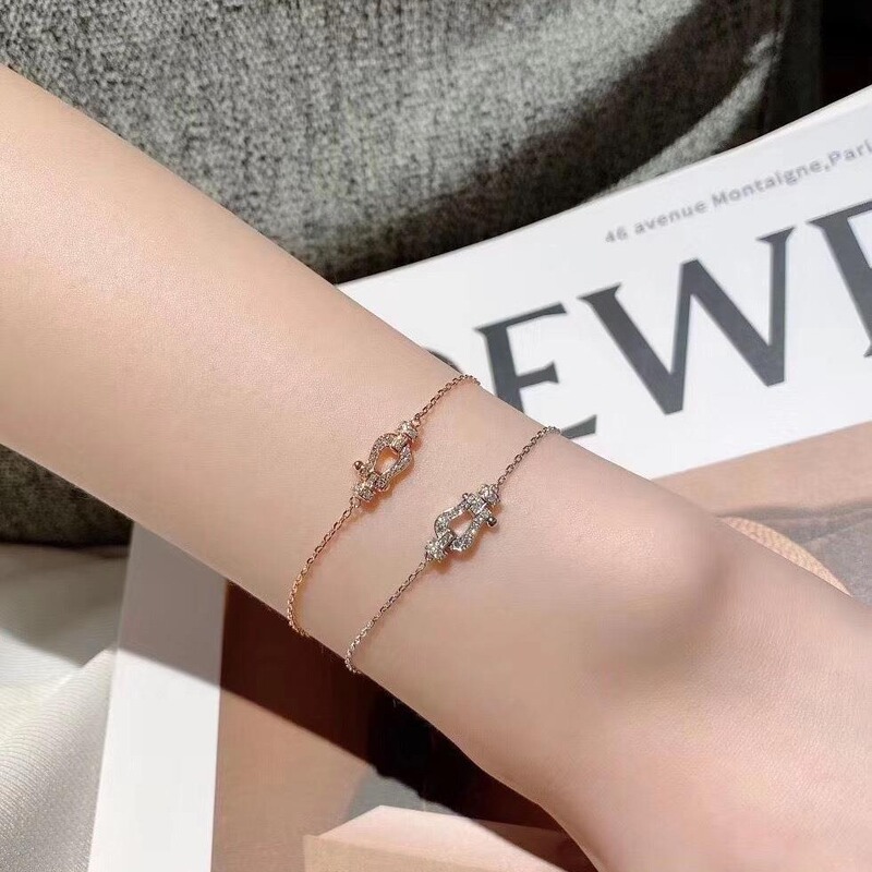F Brand Horseshoe Bracelet High Version Thick 18K Gold Plated Small Size Full Diamond Horseshoe Buckle Jewelry for Women Wholesale