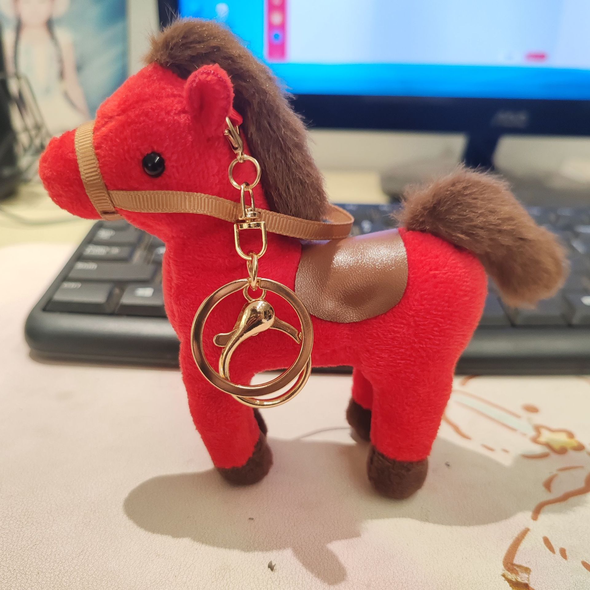 Capibara pony muñeca de peluche colgante bolsos colgante llavero lindos collares muñecas de pulsera transfronterizas