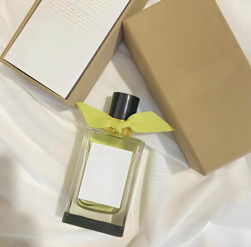 厂家直销高档玻璃香水瓶/香氛瓶各种规格创意浮雕可做精油喷雾瓶|undefined