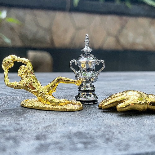 World Champions League Cup NBA Metal Cup Keychain Pendant Football Fan Commemorative Shelf Ornament