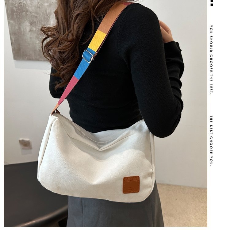 Bolso bandolera de otoño de 2024 de lona de costura estándar real y otras cremalleras