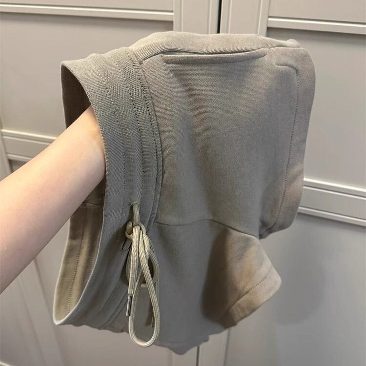 Oatmeal-Colored Casual Sports Shorts for Women, with a Unique Design, Thin Summer Style, Drawstring Wide-Leg Hot Pants for Outerwear Oatmeal-Colored Casual Sports Shorts for Women, with a Unique Design, Thin Summer Style, Drawstring Wide-Leg Hot Pants for Outerwear