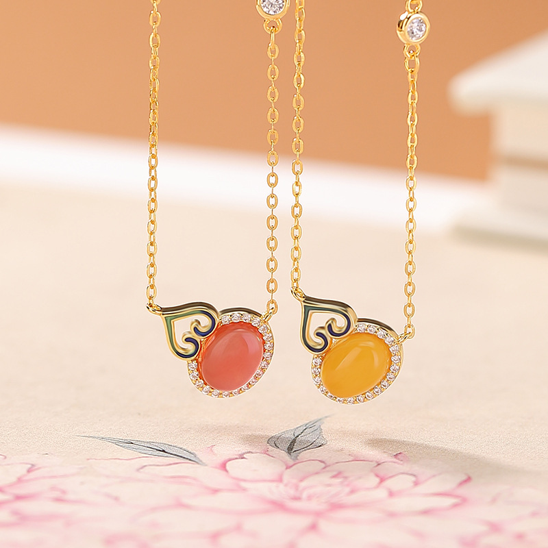 Mặt dây chuyền bạc S925 mạ vàng hồ ly mã não mật sáp phong cách Trung Quốc cổ điển — Mật ong sáp