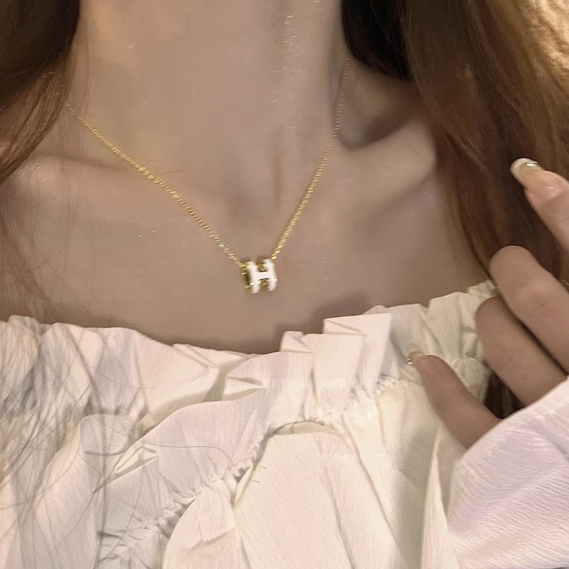 S925 スターリングシルバーリボンウォータードロップジルコンネックレス女性のニッチデザインハイエンド韓国インライト高級鎖骨チェーン|undefined