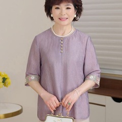 中年母親の夏シャツ2025新作ゆったり大きいサイズで肉感をカバー、軽くて薄い中高年女性の刺繍入りTシャツ