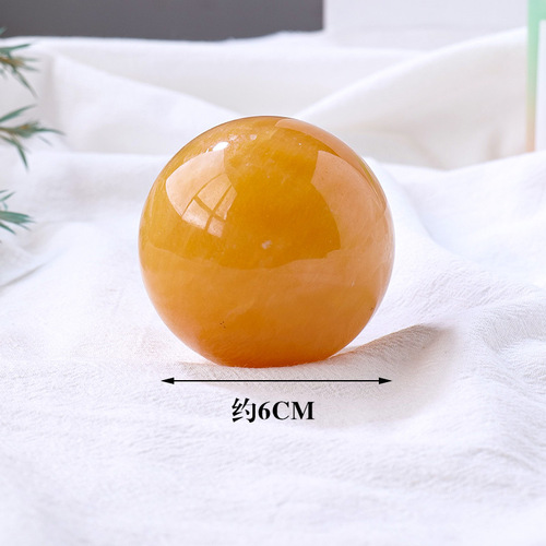 6cm natural crystal ball ornaments, crystal raw stone polished home office feng shui ball crystal crafts wholesale