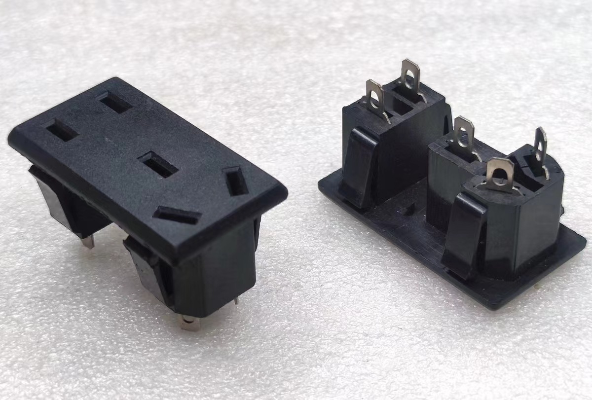 (源头货）二合一插座 嵌入式 二孔三孔五孔连体 国标AC电源插座