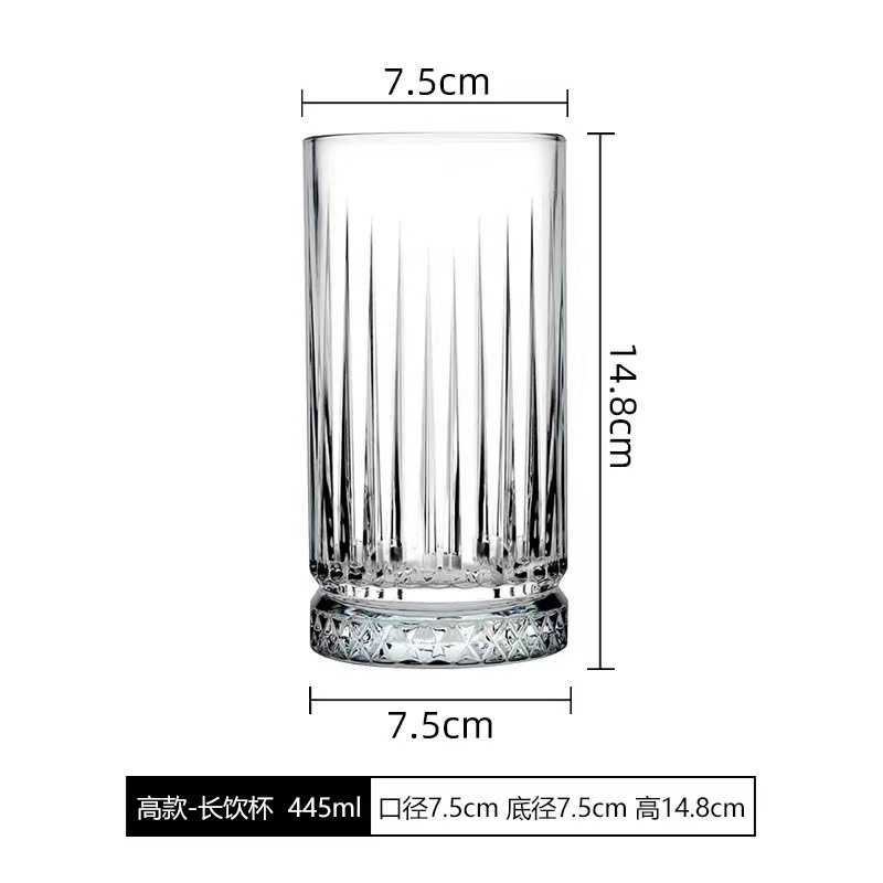 Pasha con copas de cóctel de vidrio creativas, copas de bar de bebidas especiales, copas de vino de alto valor, copas Martini