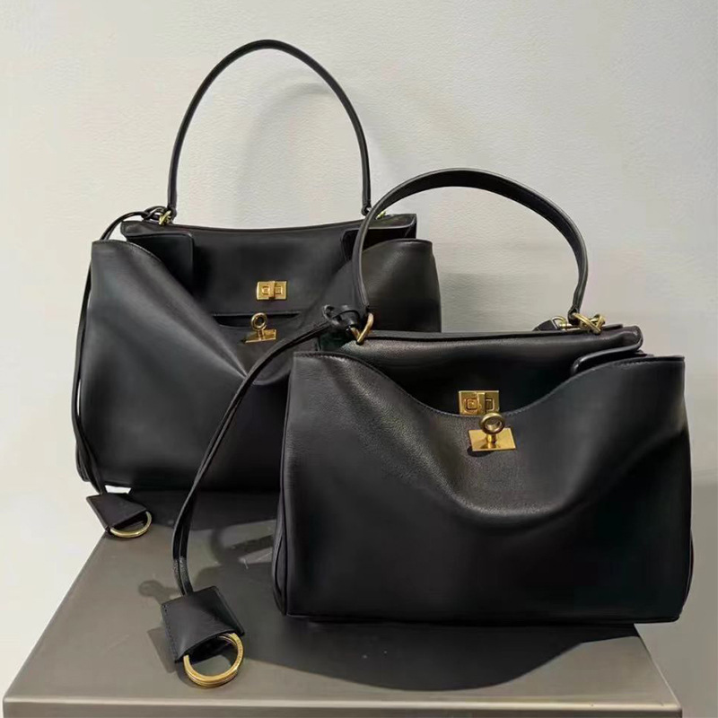 2024 nuevo bolso de cuero B de gran capacidad bolso tote de hombro único femenino bolso de cercanías bolso axila bolso rodeo