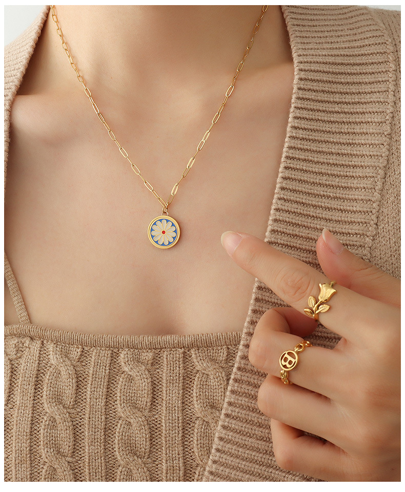 personality small daisy titanium steel necklace bracelet earrings jewelry