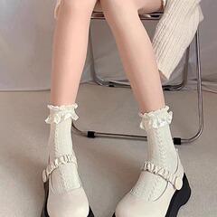 春の夏の薄い白いレースの中筒の靴下の王女の靴下の子供の日系の百合jkの靴下のロリータのアンドロメダの靴下