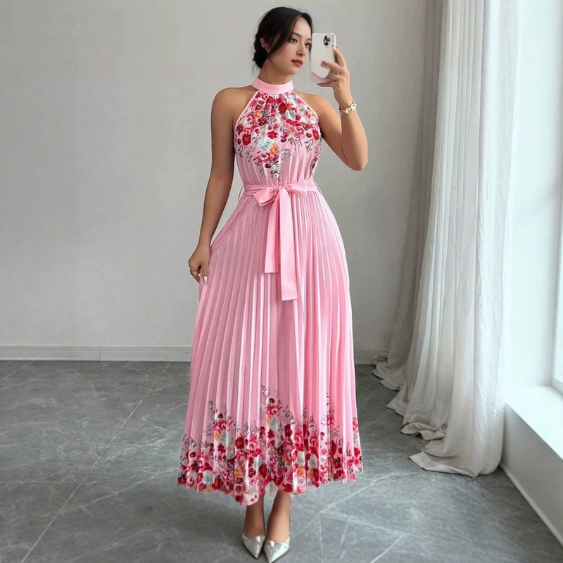Amazon Women's New Halter Neck Printed Pleated Skirt Slim Fit Waist-Cinching Sleeveless Long Dress Vacation Gown