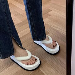 厚底拖鞋女夏外穿2023新款夾趾拖鞋踩屎感中跟麵包拖鞋沙灘人字拖