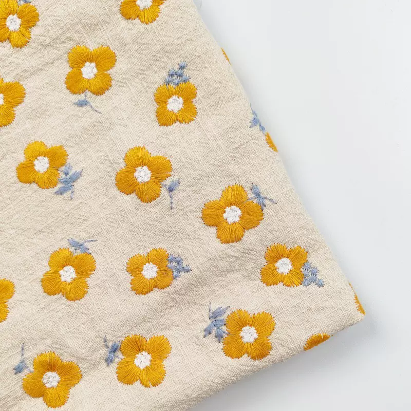 棉麻材质绣花面料做抱枕包包手作DIY小黄花日式重工服装绣花面料