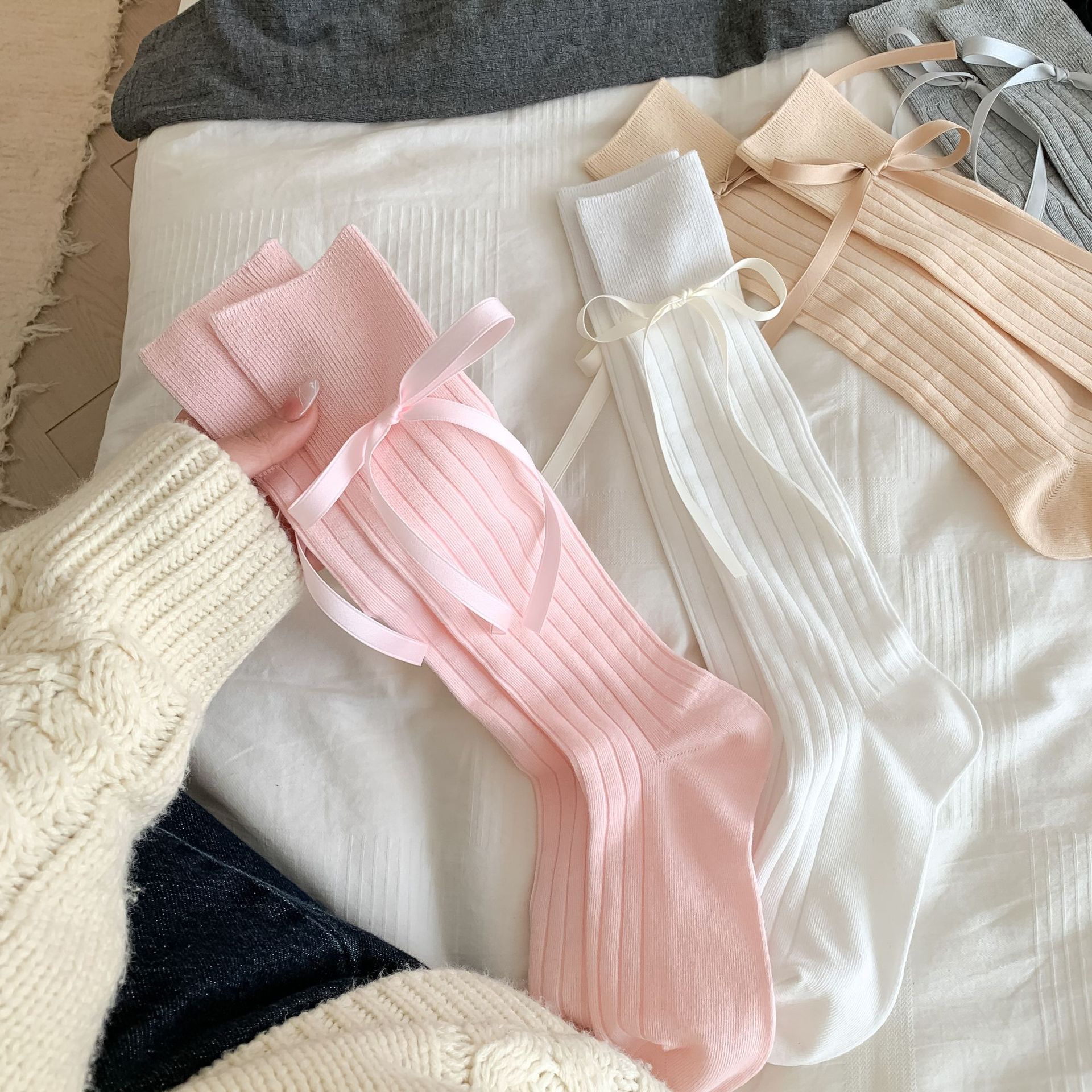 JK lange bein kinder handgemachte accessoires bogen und weiß einfache hohe rohr unabhängige verpackung waden socken kinder_voghion.com